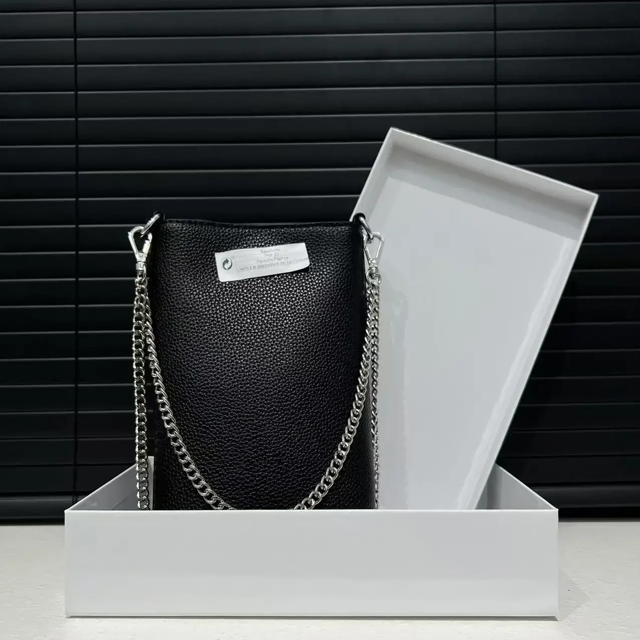 Sac à bandoulière design de lu - Luxury Bags Youtube avis et prix