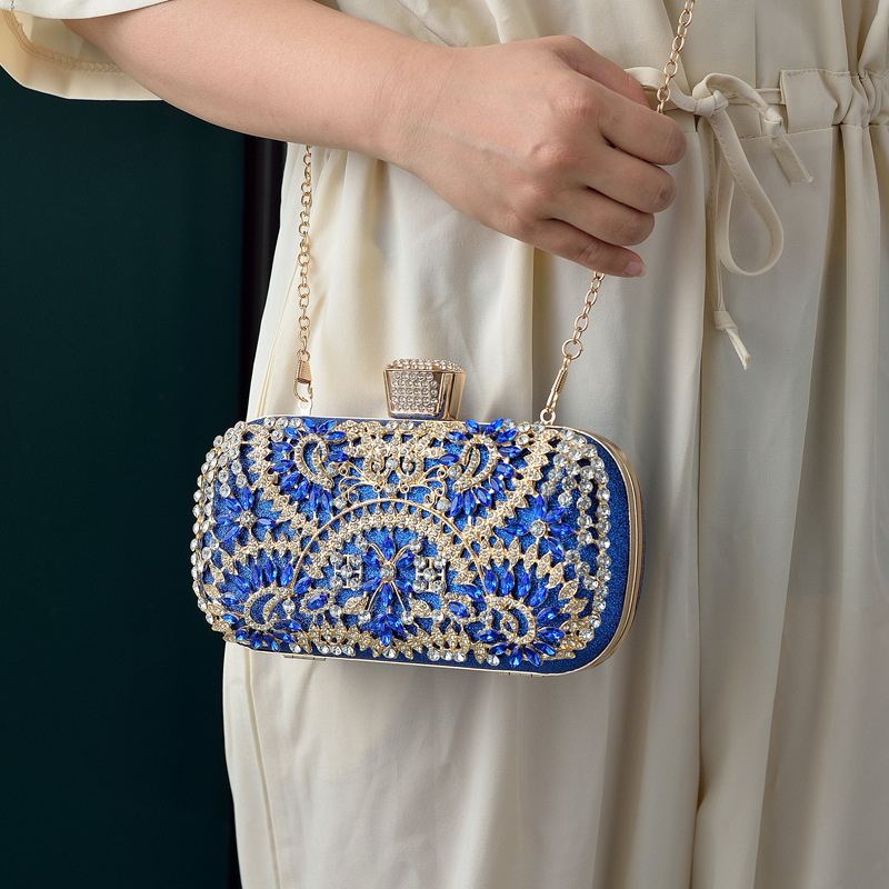 Pochette de soirée bleue de lu - Luxury Bags Blue avis et prix
